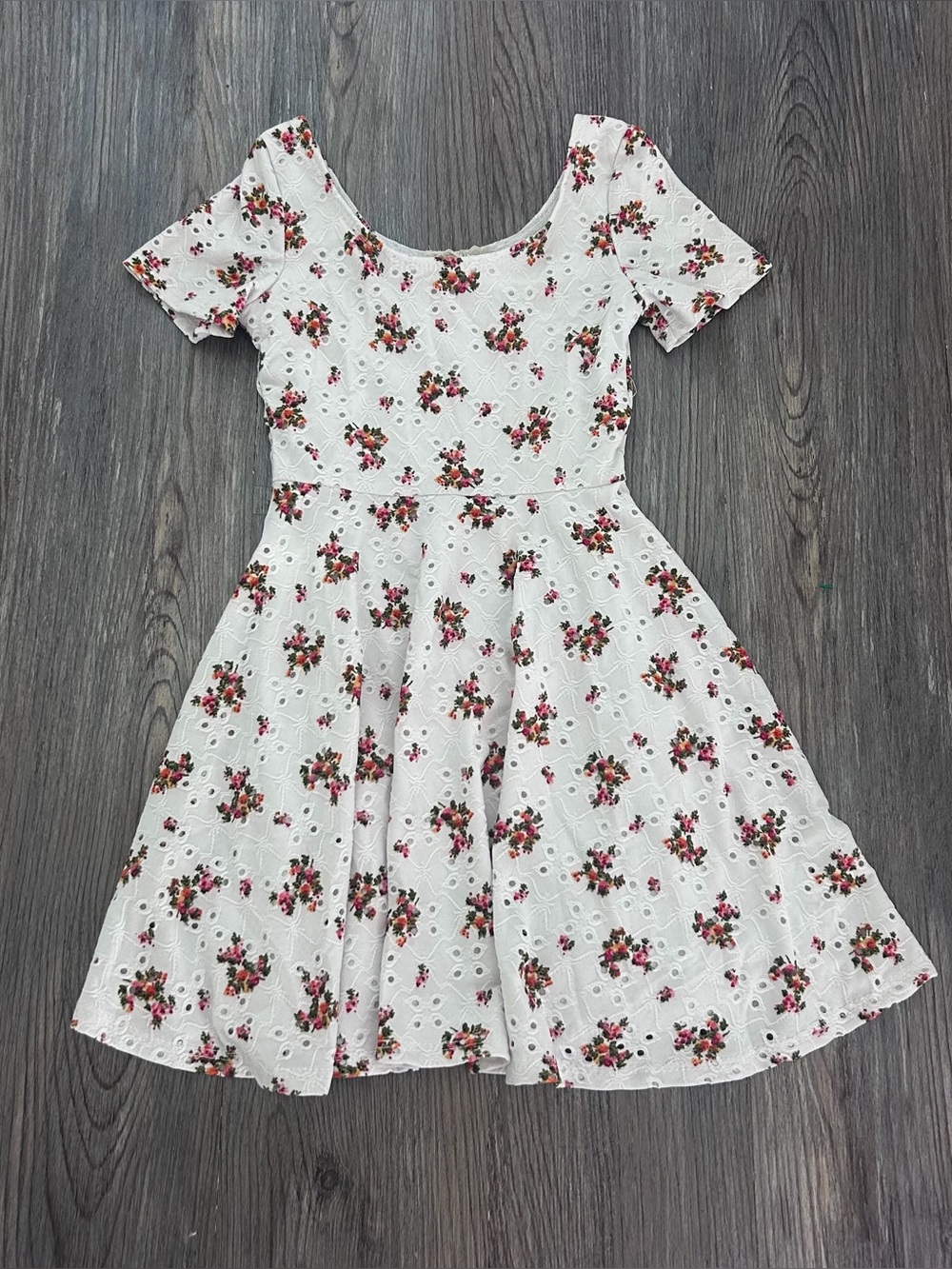 Pretty floral girls Dress size 7